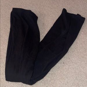 Basic black leggings